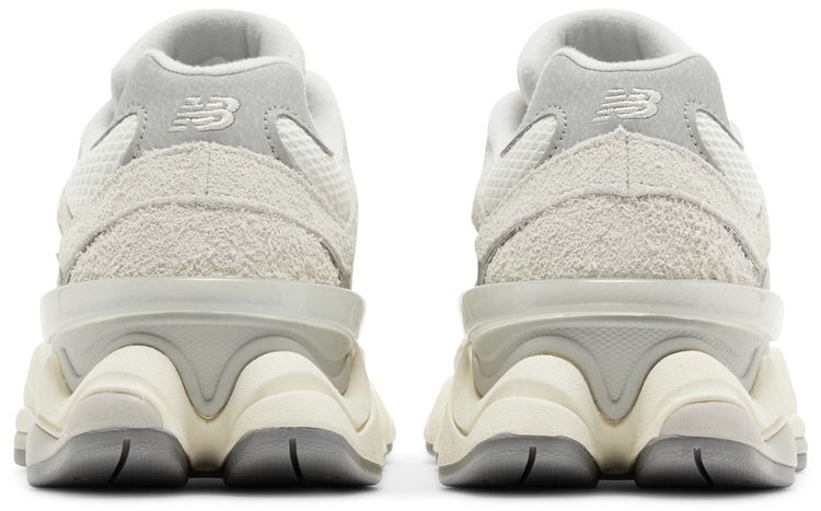 New Balance 9060 Sea Salt