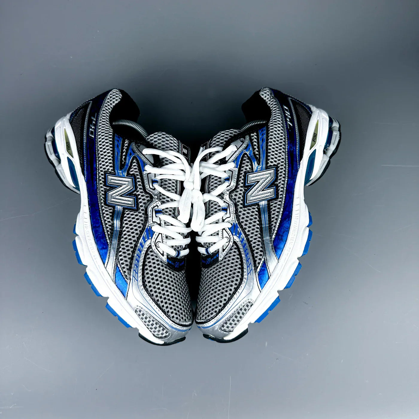 New Balance 740 bleu métale