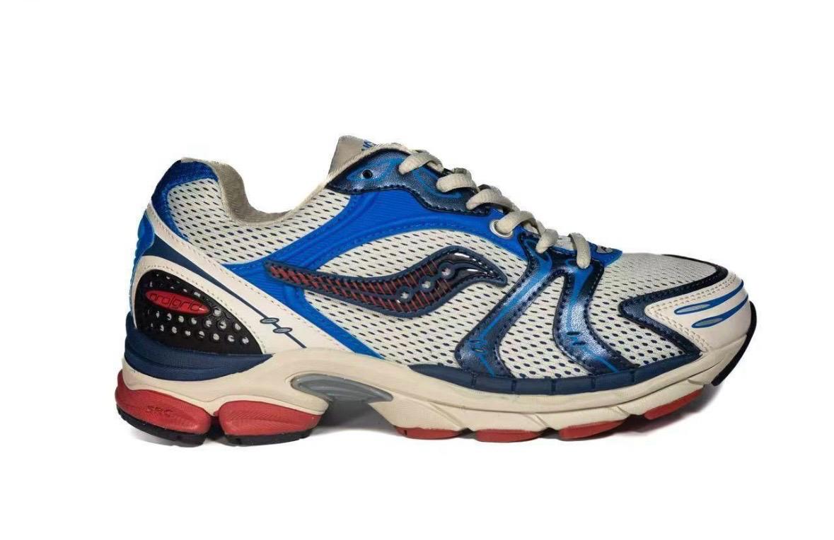 Saucony Progrid Omni 9 Police