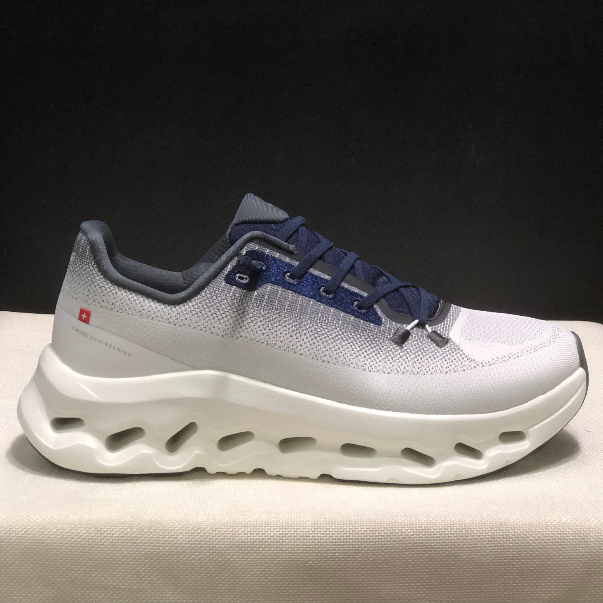 Cloudtilt - Minuit Glacé