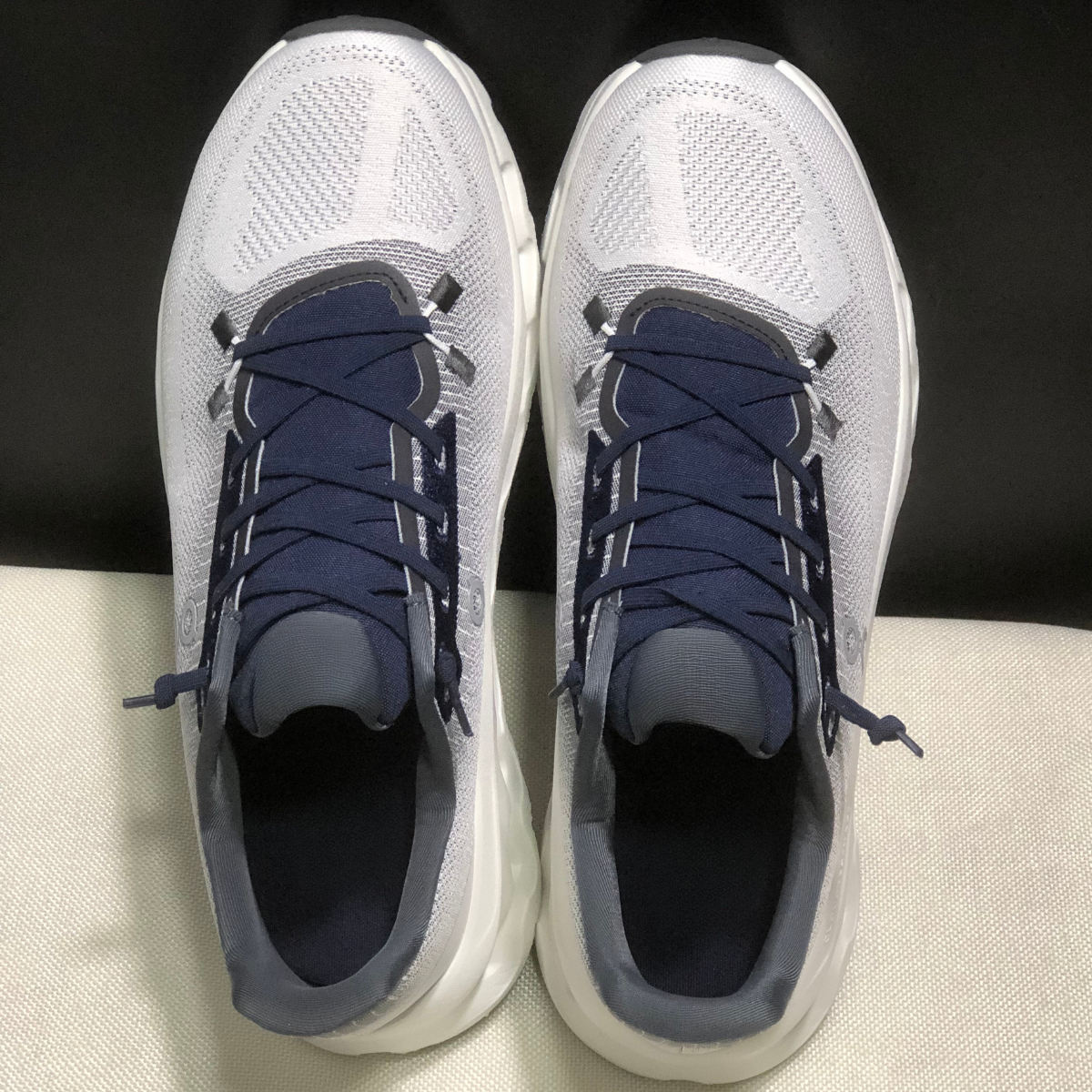 Cloudtilt - Minuit Glacé