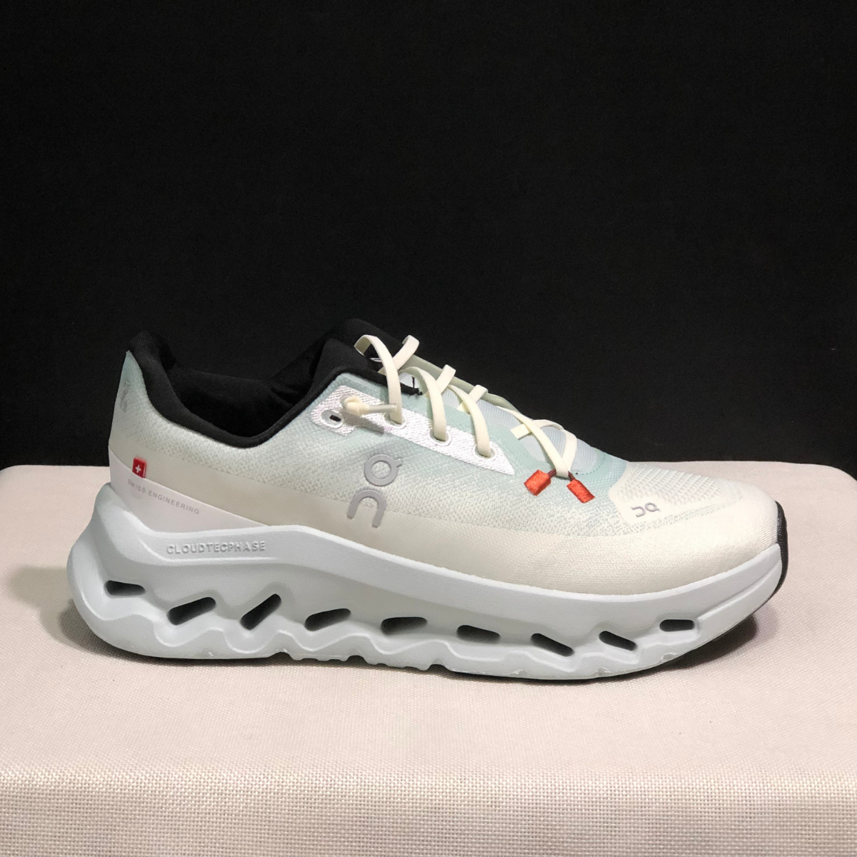 Cloudtilt - Ivoire mineral